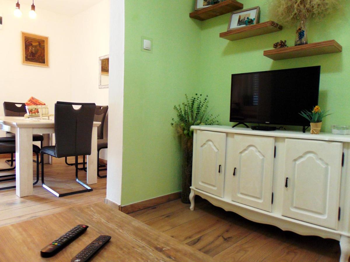 Apartment Rustica Zadar With Exclusive Use Of The Pool-Ground Floor Eksteriør billede